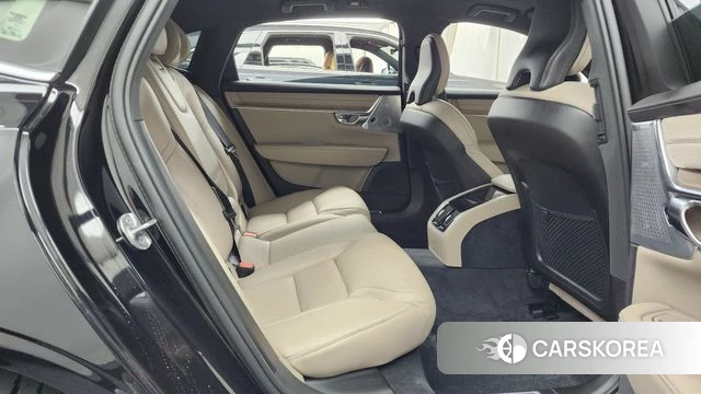 Volvo S90 2026 Черный из Кореи, фото 3