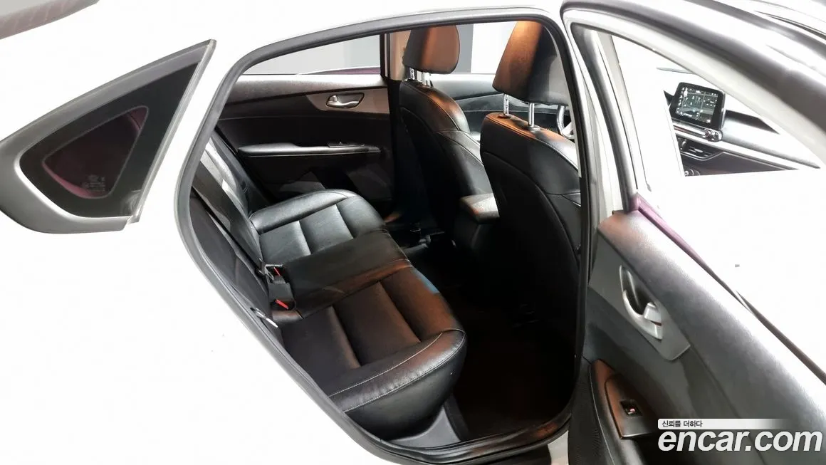 Kia Come New K3 2018 Белый из Кореи, фото 3