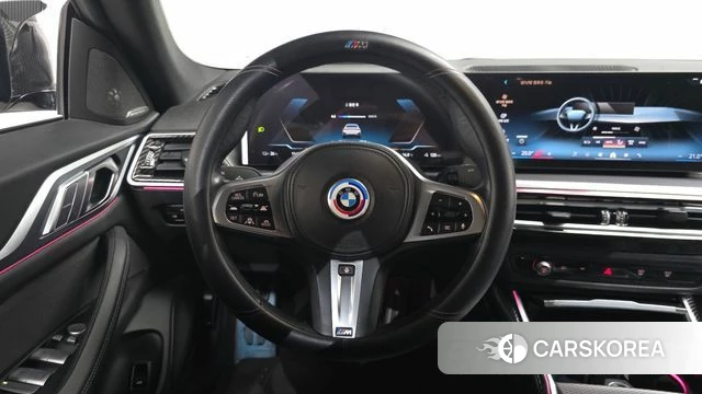 BMW i4 2024 Белый из Кореи, фото 3