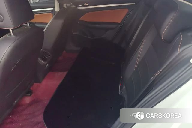 Volkswagen Bora 2023 Белый из Китая, фото 3