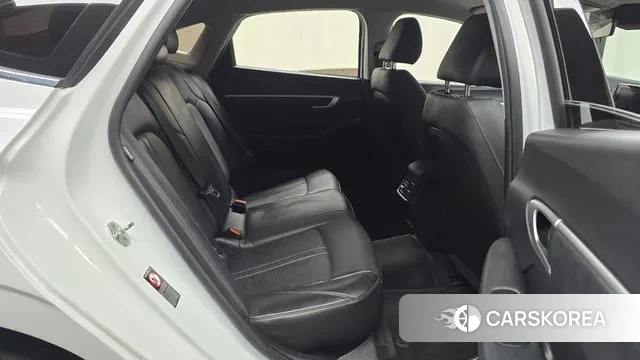 Hyundai Sonata (DN8) 2022 Белый из Кореи, фото 3