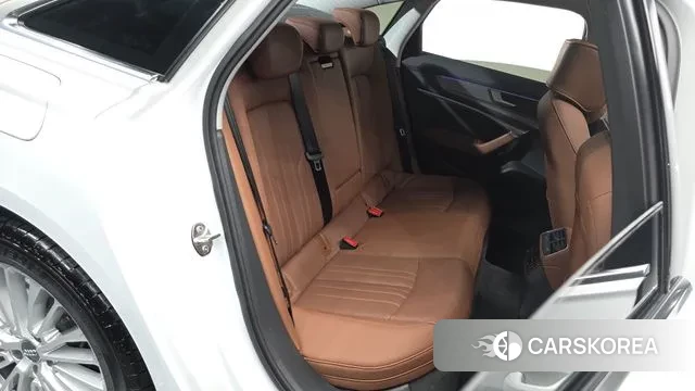 Audi A6 (C8) 2019 Белый из Кореи, фото 3