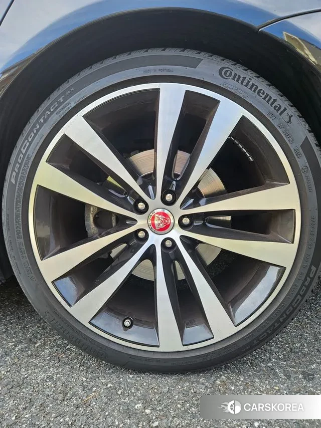 Jaguar All New XJ 2019 Черный из Кореи, фото 3