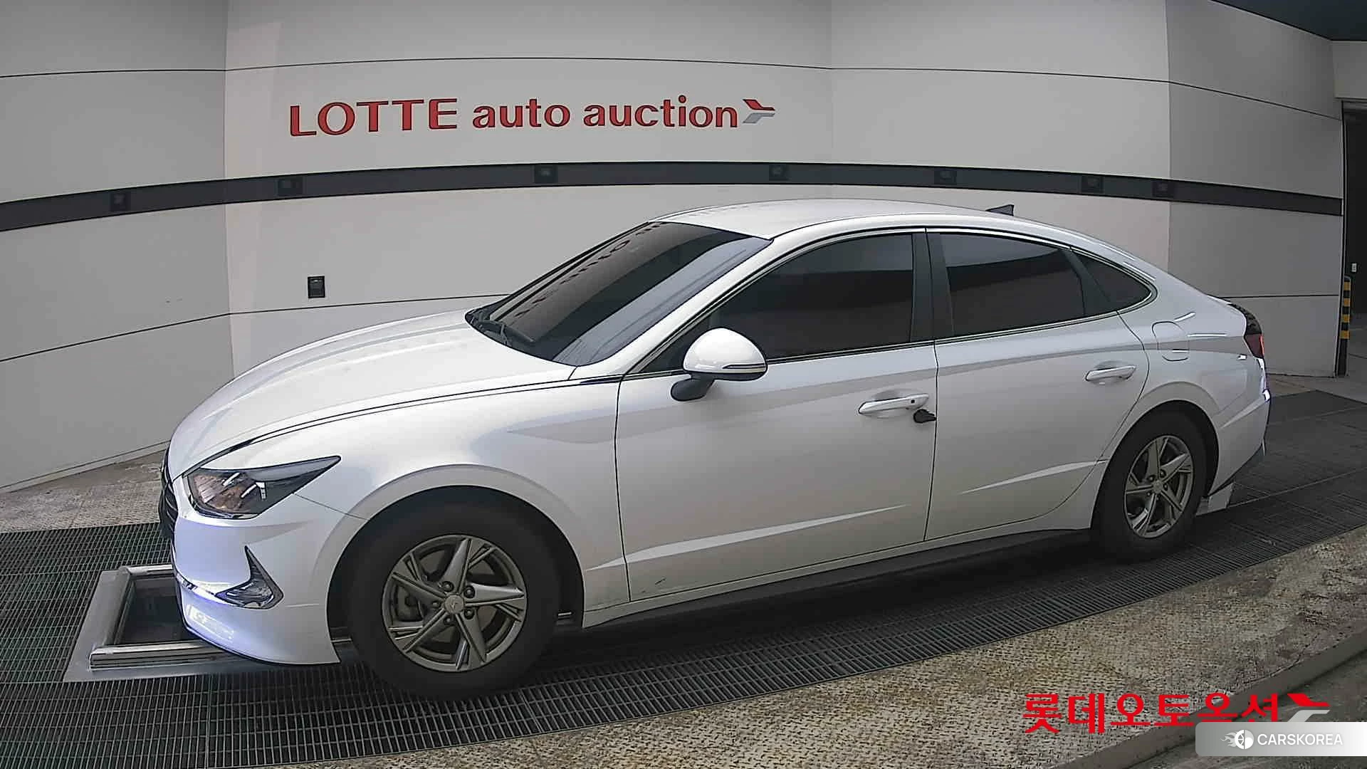 Hyundai Sonata 2022 Creamy White Pearl (optional) из Кореи, фото 3