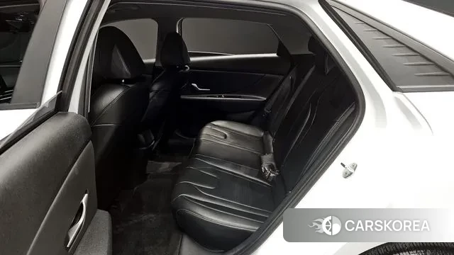 Hyundai Avante (CN7) 2021 Белый из Кореи, фото 3