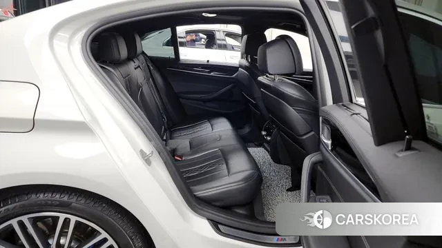 BMW 5 Series (G30) id 3494227 из Кореи 3