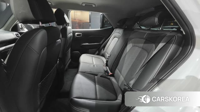 Hyundai Venue 2019 Белый из Кореи, фото 3