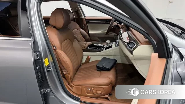 Genesis G90 2019 Серебристо-серый из Кореи, фото 3