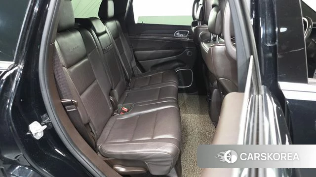 Jeep Grand Cherokee 2018 Черный из Кореи, фото 3