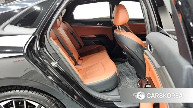 Kia The New K5 3rd generation 2023 Черный из Кореи, фото 3