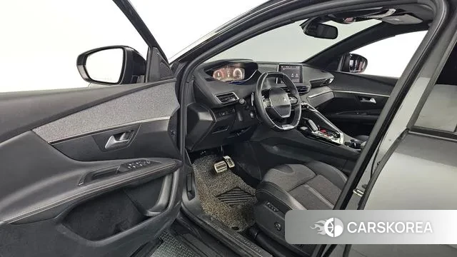 Peugeot 3008 second generation 2019 Серый из Кореи, фото 3