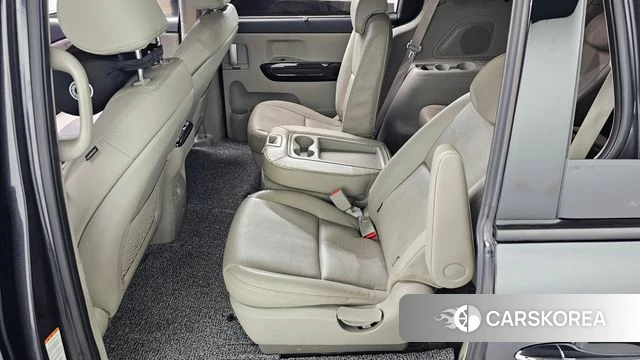 Kia The New Carnival 2018 Серый из Кореи, фото 3