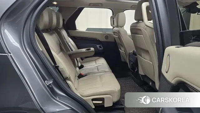 Land Rover Discovery 5 2018 Серый из Кореи, фото 3