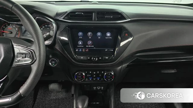 Chevrolet (GM Daewoo) Trailblazer 2023 Черный из Кореи, фото 3