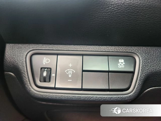 Kia The New K3 2nd generation 2021 Белый из Кореи, фото 3