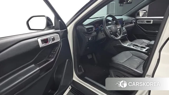 Ford Explorer 6th Generation 2019 Белый из Кореи, фото 3