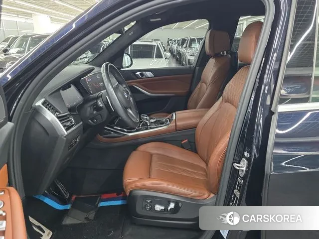 BMW X7 (G07) 2020 Черный из Кореи, фото 3