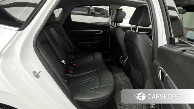 Hyundai Sonata D Edge Hybrid (DN8) 2024 Белый из Кореи, фото 3