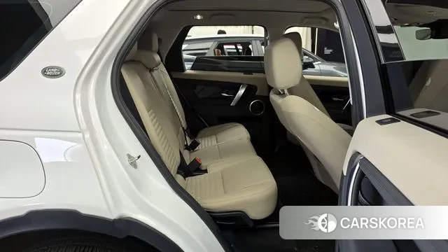 Land Rover Discovery Sports 2nd Generation 2022 Белый из Кореи, фото 3