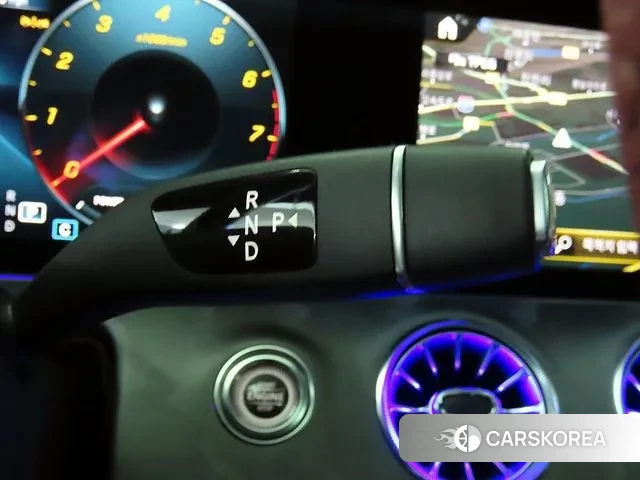 Mercedes-Benz CLS-Class C257 2023 Белый из Кореи, фото 3