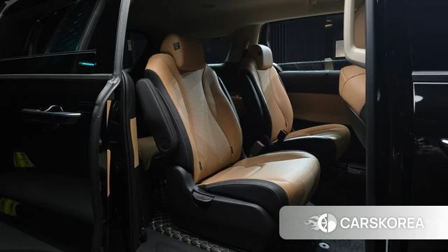 Kia Carnival 4th generation 2022 Черный из Кореи, фото 3