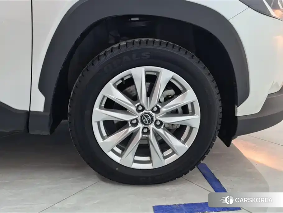 Toyota Corolla 2025 Белый из Китая, фото 3