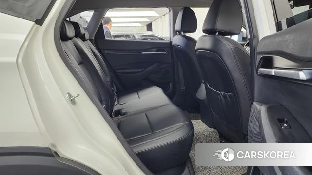 Kia Seltos 2022 Белый из Кореи, фото 3