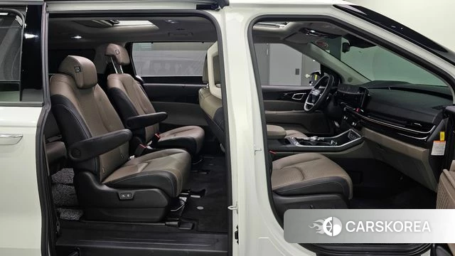 Kia The New Carnival 4th Generation 2025 Белый из Кореи, фото 3