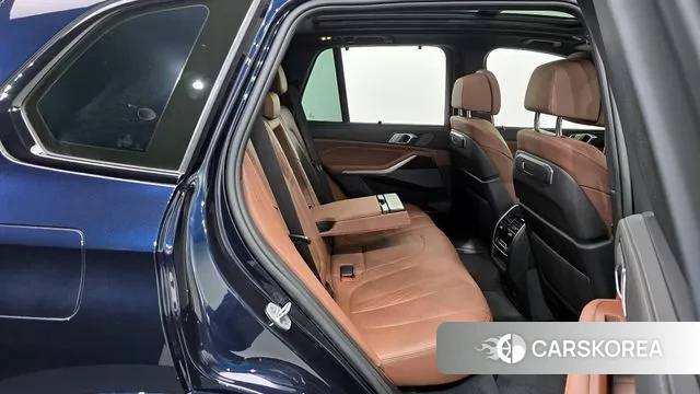 BMW X5 (G05) 2024 Черный из Кореи, фото 3