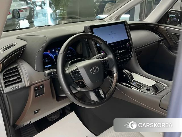 Toyota Elfa 2025 Белый из Китая, фото 3