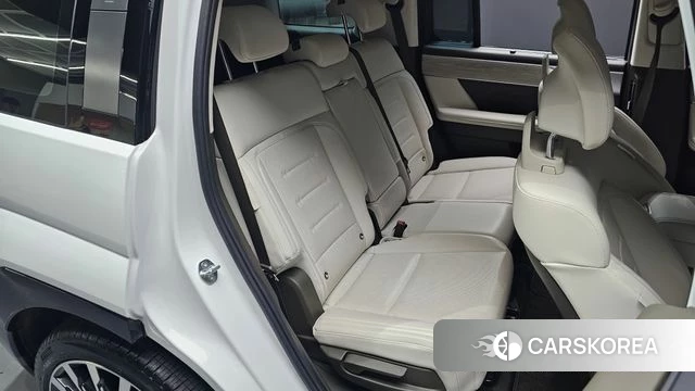 Hyundai Santa Fe (MX5) 2024 Белый из Кореи, фото 3