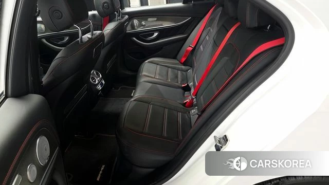 Mercedes-Benz E-Class W213 2018 Белый из Кореи, фото 3