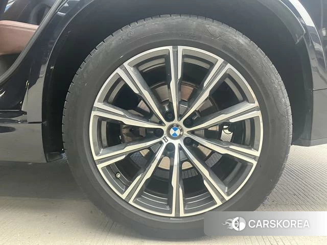 BMW X5 (imported) 2021 Черный из Китая, фото 3