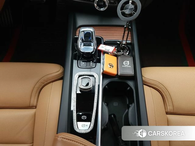 Volvo S60 3rd generation 2023 Белый из Кореи, фото 3