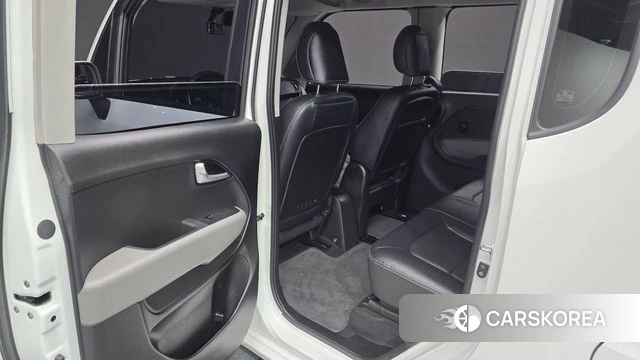 Kia The New Kia Ray 2023 Белый из Кореи, фото 3