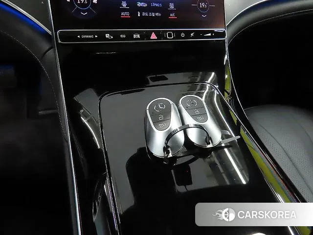 Mercedes-Benz EQE V295 2024 Белый из Кореи, фото 3