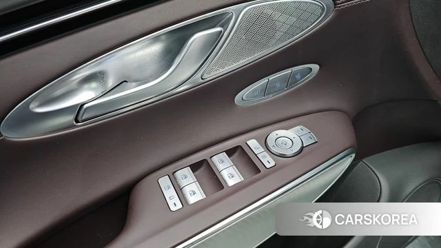 Genesis GV70 2021 Белый из Кореи, фото 3