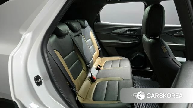 Chevrolet (GM Daewoo) Trailblazer 2022 Белый из Кореи, фото 3