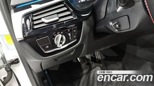 BMW 5 Series (G30) id 2712037 из Кореи 3