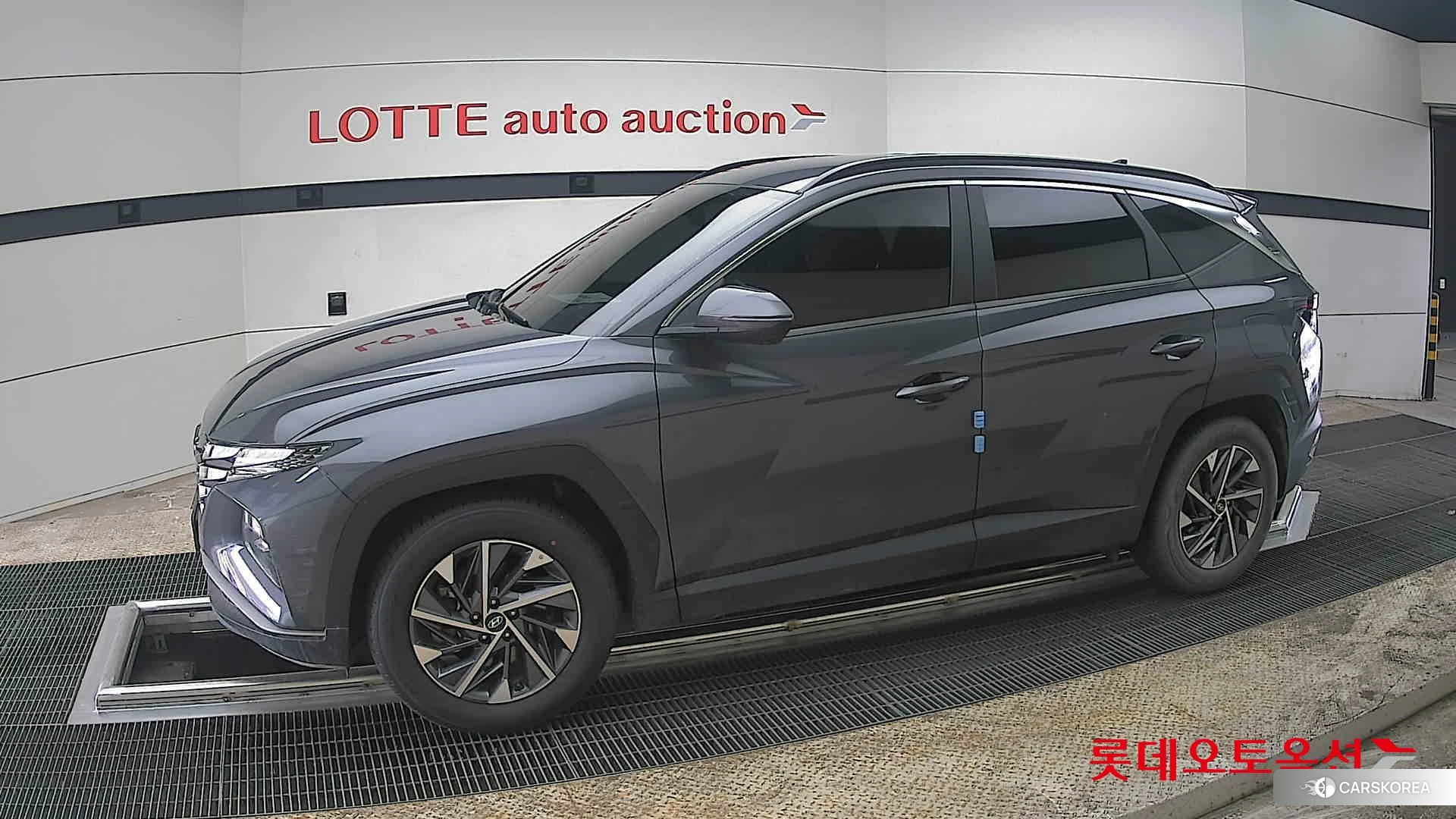 Hyundai Tucson 2022 Titanium Grey Metallic из Кореи, фото 3