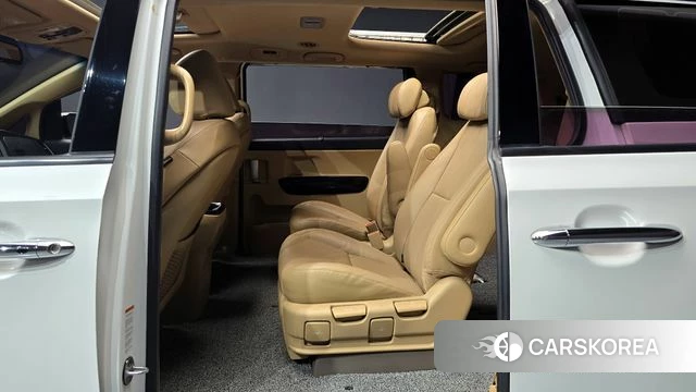 Kia All New Carnival 2018 Белый из Кореи, фото 3