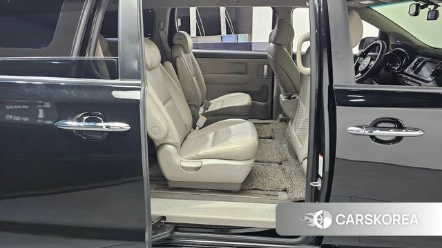 Kia The New Carnival 2018 Черный из Кореи, фото 3