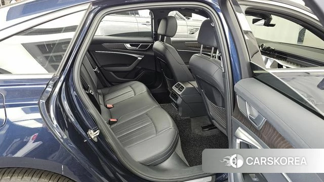 Audi A6 (C8) 2023 Синий из Кореи, фото 3