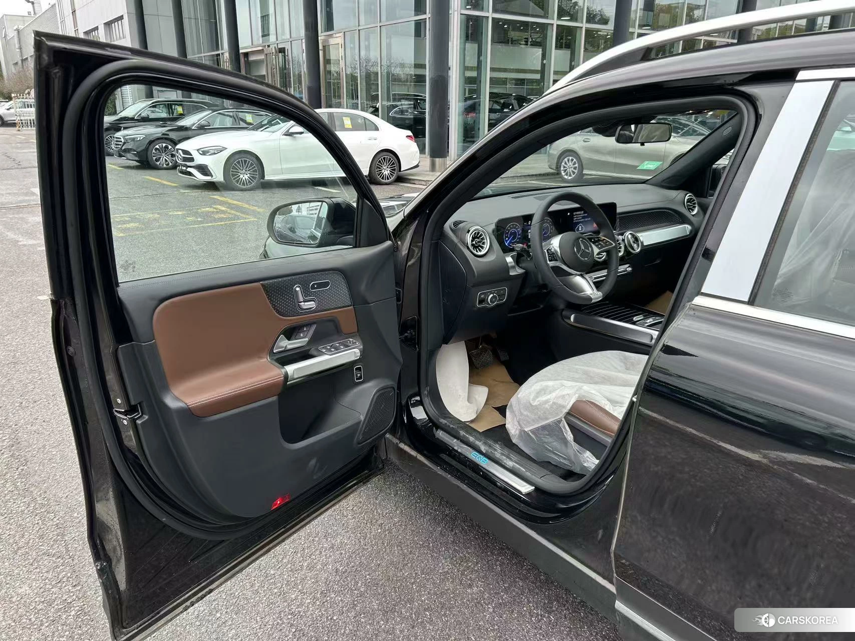 Mercedes-Benz EQB 2024 Черный из Китая, фото 3