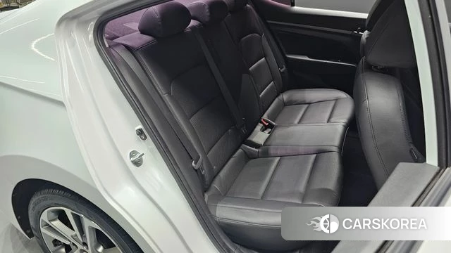 Hyundai Avante AD 2018 Белый из Кореи, фото 3