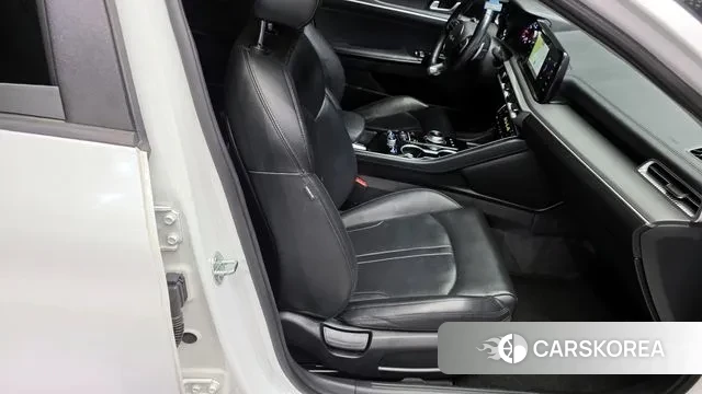 Kia K5 3rd generation 2021 Белый из Кореи, фото 3