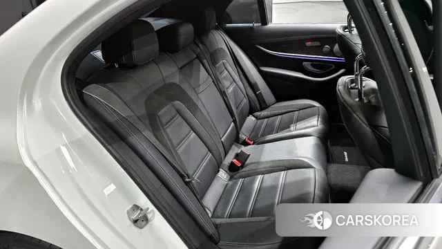 Mercedes-Benz E-Class W213 2018 Белый из Кореи, фото 3