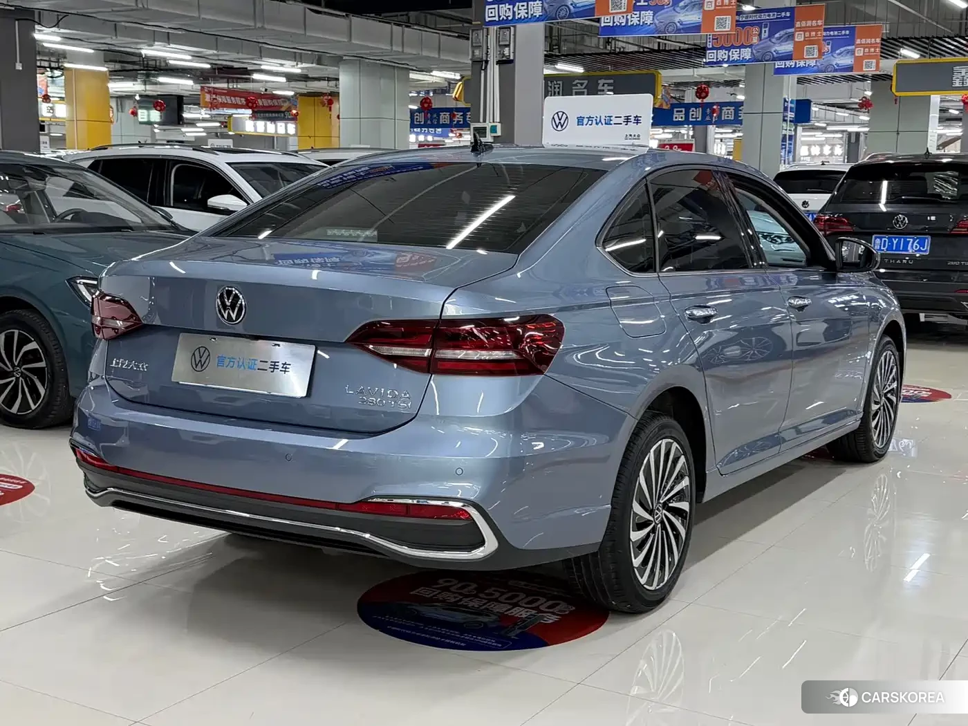 Volkswagen Lavida 2022 Синий из Китая, фото 3
