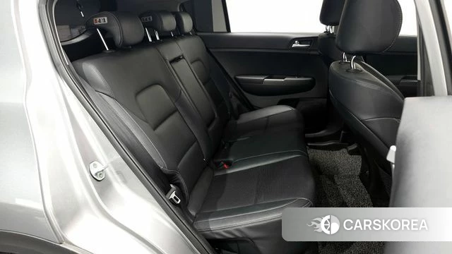 Kia Sportage The Bold 2018 Серебряный из Кореи, фото 3