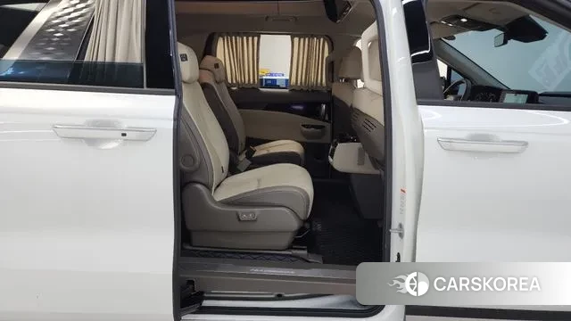 Kia Carnival 4th generation 2022 Белый из Кореи, фото 3